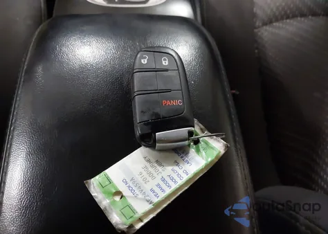 2016 Dodge Journey Sxt z USA, uszkodzony, nr VIN 3C4PDCBB5GT153926